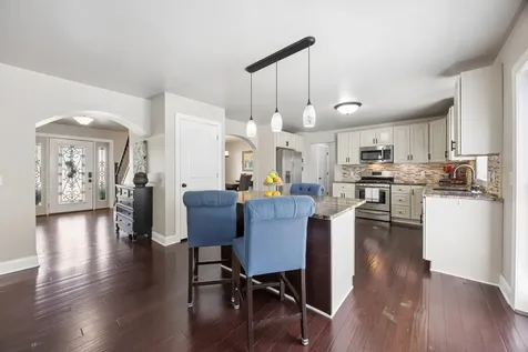 7891 Claiborne Lane Inver Grove Heights MN 55076