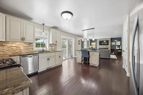 7891 Claiborne Lane Inver Grove Heights MN 55076