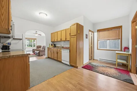 1810 5th Avenue S Fargo ND 58103