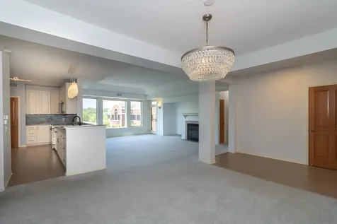 5225 Grandview Square Edina MN 55436