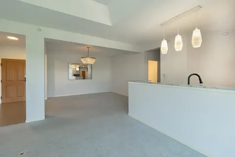 5225 Grandview Square Edina MN 55436