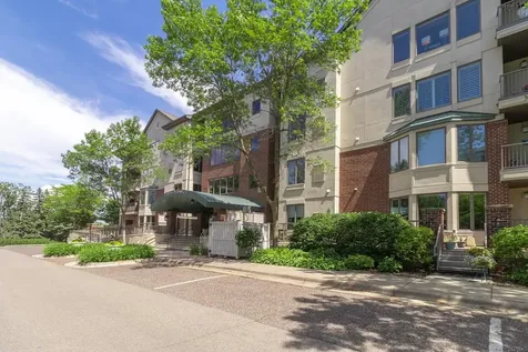 5225 Grandview Square Edina MN 55436