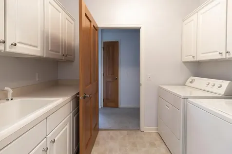 5225 Grandview Square Edina MN 55436