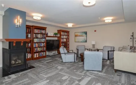 5225 Grandview Square Edina MN 55436