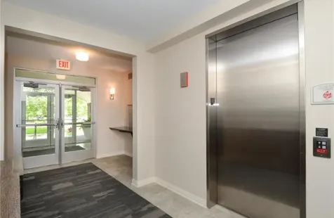 5225 Grandview Square Edina MN 55436
