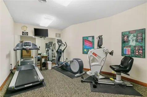 5225 Grandview Square Edina MN 55436