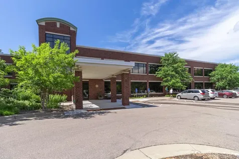 5225 Grandview Square Edina MN 55436