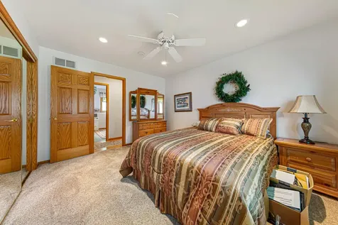 943 Reed Street N Waterville MN 56096