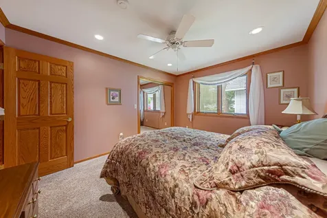 943 Reed Street N Waterville MN 56096