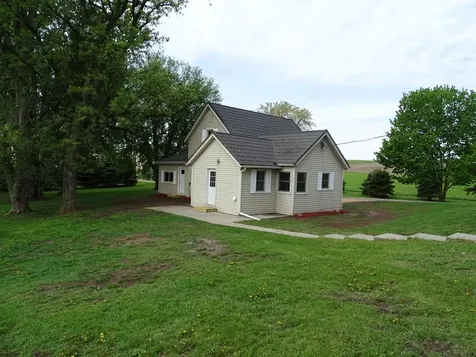 W1044 County Road Ss Plum City WI 54761