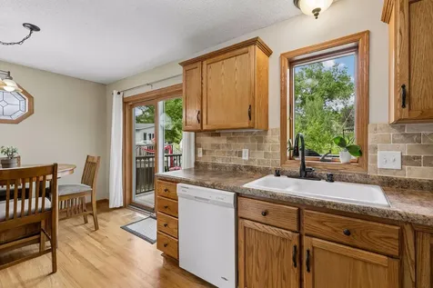 4738 W Wind Trail Eagan MN 55122