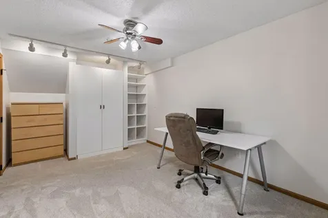 4738 W Wind Trail Eagan MN 55122