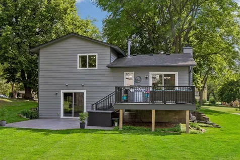 4738 W Wind Trail Eagan MN 55122