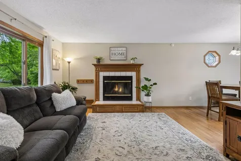 4738 W Wind Trail Eagan MN 55122