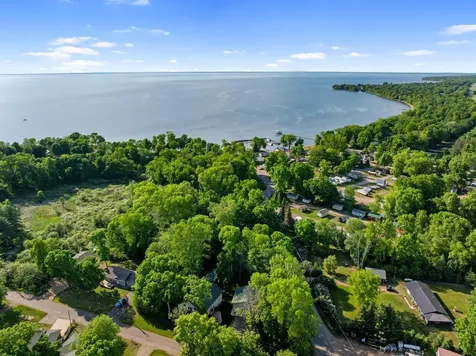 5452 Wildwood Avenue Isle MN 56342