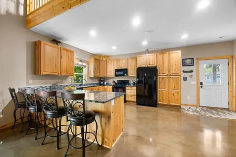 5452 Wildwood Avenue Isle MN 56342
