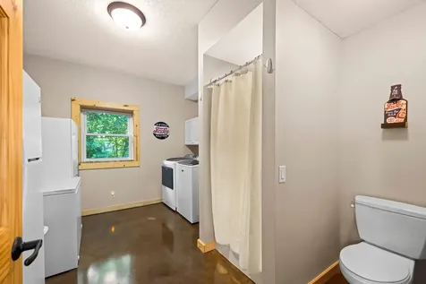 5452 Wildwood Avenue Isle MN 56342