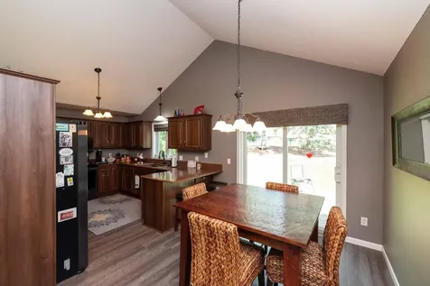9343 Hillside Trail S Cottage Grove MN 55016