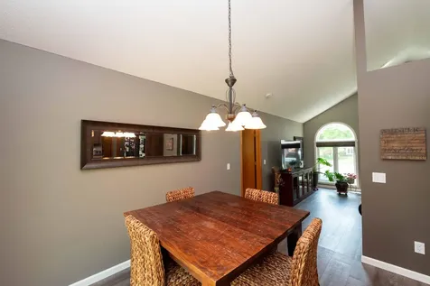 9343 Hillside Trail S Cottage Grove MN 55016