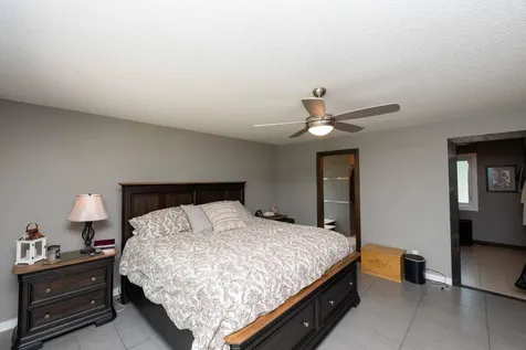 9343 Hillside Trail S Cottage Grove MN 55016