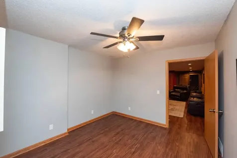 9343 Hillside Trail S Cottage Grove MN 55016