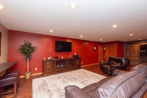 9343 Hillside Trail S Cottage Grove MN 55016