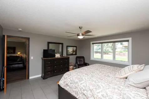 9343 Hillside Trail S Cottage Grove MN 55016