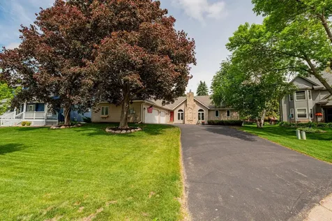 9343 Hillside Trail S Cottage Grove MN 55016