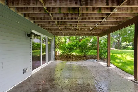 1820 Park Ridge Drive Chaska MN 55318