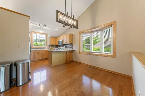 1820 Park Ridge Drive Chaska MN 55318