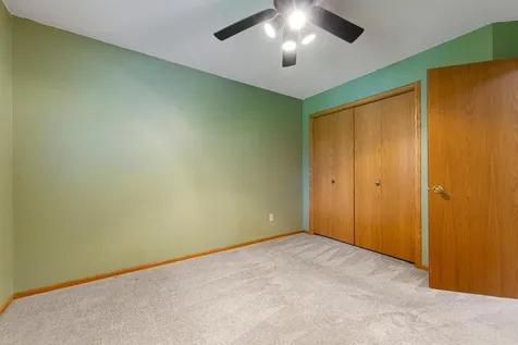 1820 Park Ridge Drive Chaska MN 55318
