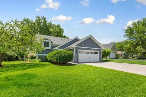 1820 Park Ridge Drive Chaska MN 55318