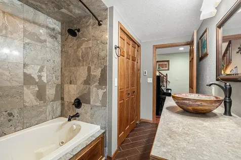 1636 Saint Paul Road Owatonna MN 55060