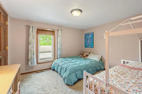 1636 Saint Paul Road Owatonna MN 55060