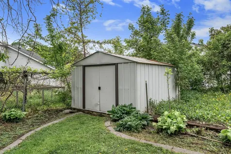 1636 Saint Paul Road Owatonna MN 55060