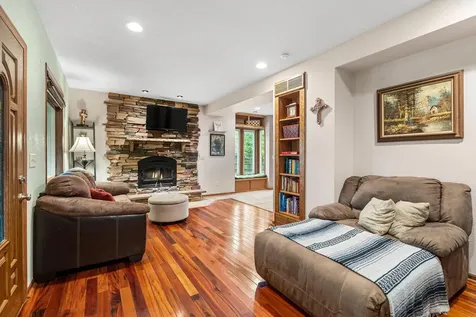 1636 Saint Paul Road Owatonna MN 55060