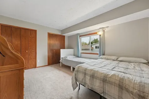 6096 Kalland Circle NE Albertville MN 55301
