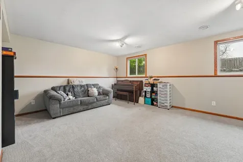 6096 Kalland Circle NE Albertville MN 55301