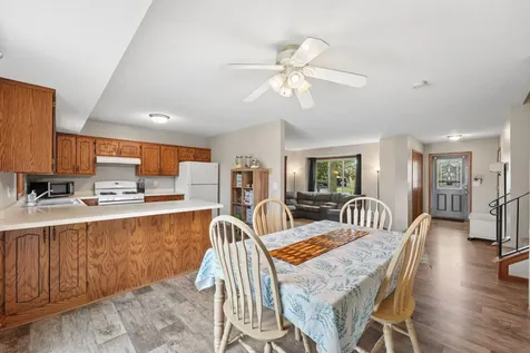 6096 Kalland Circle NE Albertville MN 55301