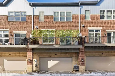 336 Spring Street Saint Paul MN 55102