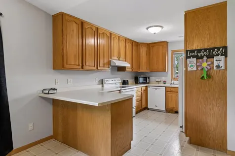 608 E Welco Drive Montgomery MN 56069