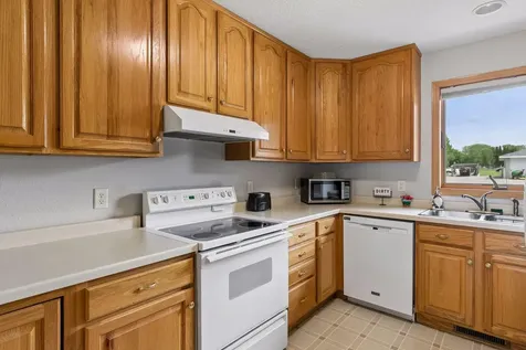 608 E Welco Drive Montgomery MN 56069