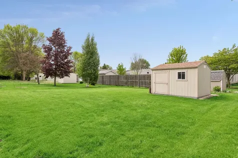 608 E Welco Drive Montgomery MN 56069
