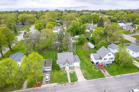 1119 N Lake Street Fergus Falls MN 56537