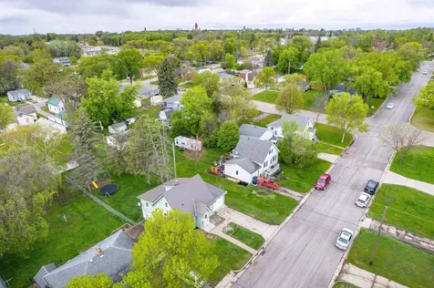 1119 N Lake Street Fergus Falls MN 56537