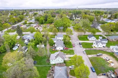 1119 N Lake Street Fergus Falls MN 56537