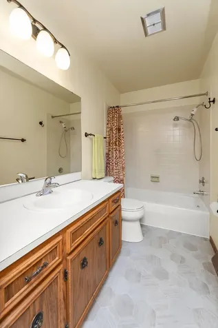 1501 16th Avenue S Fargo ND 58103