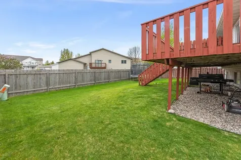 2728 33 1/2 Avenue S Fargo ND 58104