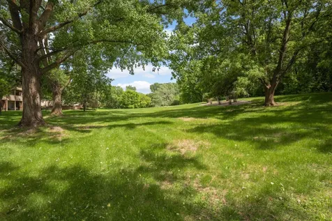 7623 Harold Avenue Golden Valley MN 55427