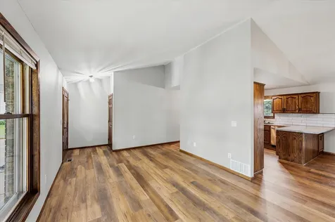 11826 Larabee Circle NE Albertville MN 55301